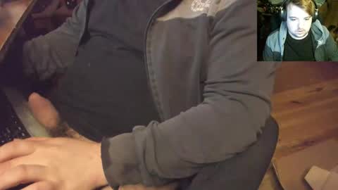 1141323  my Lord Mister Max   moms treasure online show from September 24, 2025, 6:33 pm