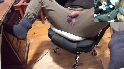 1141323  my Lord Mister Max   moms treasure online show from September 28, 2025, 4:01 pm