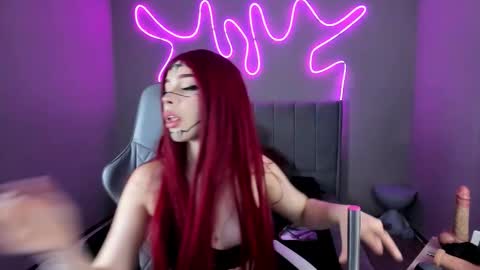 Snapshot of sabrina_bloom_ chatting on October 16, 2025, 1:56 pm sabri online show from October 16, 2025, 1:56 pm