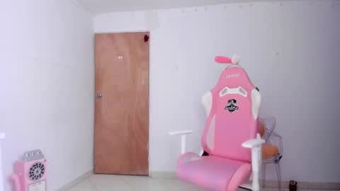 sabrina_geek online show from February 26, 2025, 11:48 pm