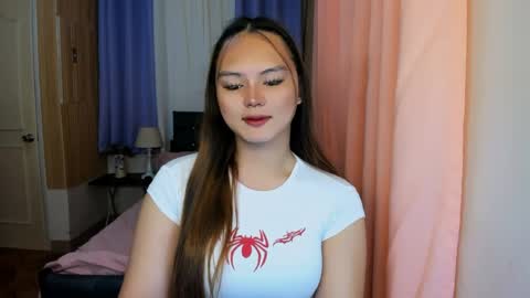 sabrina_hilson online show from April 12, 2026, 3:00 am