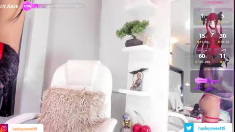 Snapshot of sabrina_keller19 chatting on December 1, 2025, 10:37 pm Hasley online show from December 1, 2025, 10:37 pm