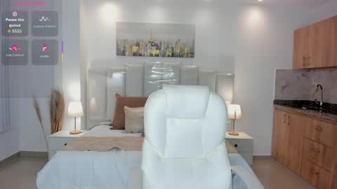 Snapshot of sabrina_nova chatting on May 15, 2026, 12:06 am Sabrina online show from May 15, 2026, 12:06 am