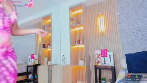 Sabrina Shark online show from November 15, 2025, 3:37 am