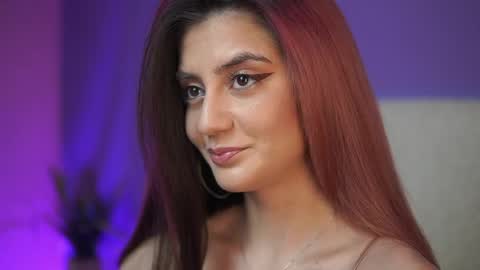  Sabrina  online show from April 4, 2026, 8:39 pm