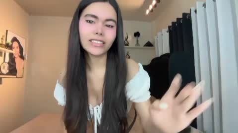 Snapshot of sabrinamadonna54 chatting on June 8, 2026, 9:31 am sabrinamadonna54 online show from June 8, 2026, 9:31 am