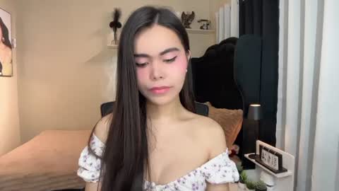 Snapshot of sabrinamadonna54 chatting on June 17, 2026, 8:43 pm sabrinamadonna54 online show from June 17, 2026, 8:43 pm