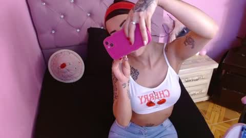 Snapshot of sabrinapaulson chatting on May 15, 2026, 9:44 pm sabrinapaulson online show from May 15, 2026, 9:44 pm