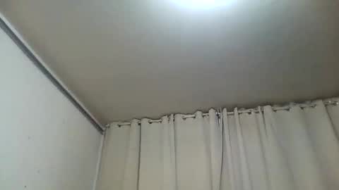 sabrinatravsexy online show from December 6, 2024, 1:51 am