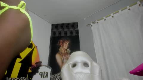 sabrinaxxx11 online show from October 21, 2025, 12:06 pm