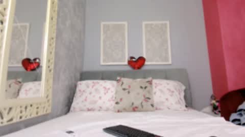 Sabrina online show from September 11, 2025, 3:50 am