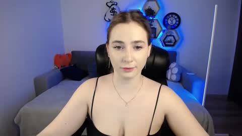 Sabrina Violet online show from January 21, 2025, 9:03 am