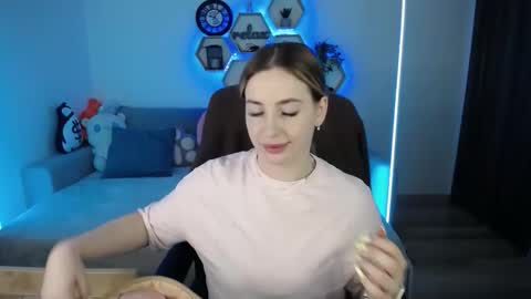 Sabrina Violet online show from March 14, 2026, 9:15 am