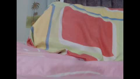 Sacha  Macgregor online show from April 21, 2026, 6:20 am