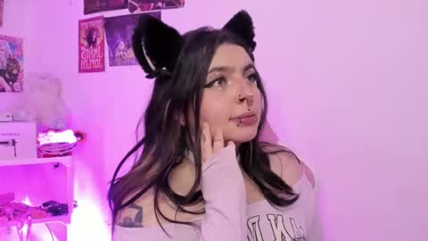 Ig  online show from November 21, 2025, 11:36 pm