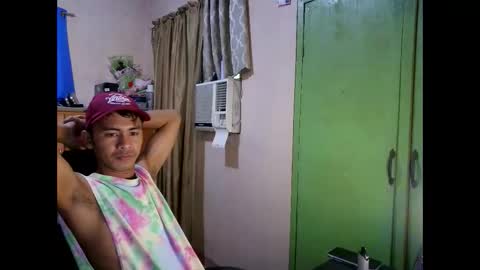 Sachu01 online show from April 13, 2026, 3:45 am