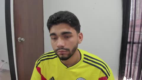 Sack online show from February 5, 2025, 3:52 pm