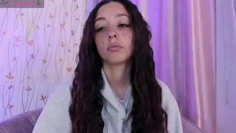 Snapshot of sadashi_moon chatting on February 17, 2025, 1:47 am online show from February 17, 2025, 1:47 am