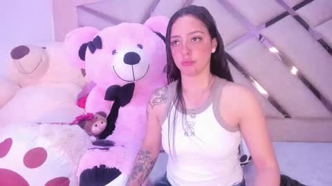 Snapshot of sadashi_moon chatting on October 10, 2025, 12:42 am online show from October 10, 2025, 12:42 am