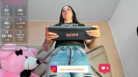Snapshot of sadashi_moon chatting on October 15, 2025, 12:22 am online show from October 15, 2025, 12:22 am