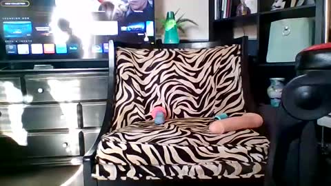 Snapshot of sadiessecretcloset chatting on December 20, 2024, 8:34 pm Sadiessecret online show from December 20, 2024, 8:34 pm