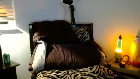 Sadiessecret online show from November 14, 2025, 2:10 am