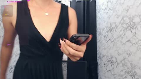Snapshot of sadistictmistress_verra chatting on May 16, 2026, 8:00 am Verra Monroe online show from May 16, 2026, 8:00 am