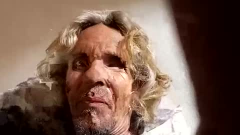 Snapshot of sadshadowdood chatting on April 12, 2026, 3:50 pm sadshadowdood online show from April 12, 2026, 3:50 pm