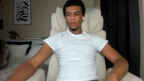 Snapshot of saeonyx chatting on July 10, 2026, 8:11 pm Saeonyx online show from July 10, 2026, 8:11 pm