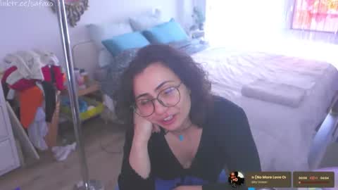 Snapshot of safaeri chatting on May 7, 2026, 5:51 pm Safa online show from May 7, 2026, 5:51 pm