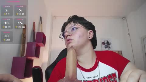 SAFYKA online show from October 18, 2025, 2:03 am