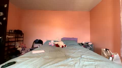 Snapshot of sage142025 chatting on April 27, 2026, 12:36 pm lesbian Dom sub roleplay nudist bbw online show from April 27, 2026, 12:36 pm