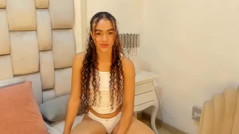 Snapshot of sagitariuuuss chatting on December 14, 2024, 3:40 am Cattleya online show from December 14, 2024, 3:40 am