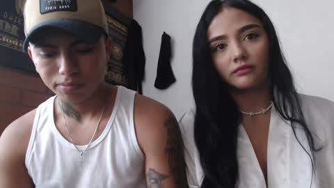 Sahara y Thiago online show from January 22, 2025, 11:56 am