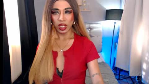 Snapshot of sahayafox chatting on June 15, 2026, 12:13 am sahayafox online show from June 15, 2026, 12:13 am