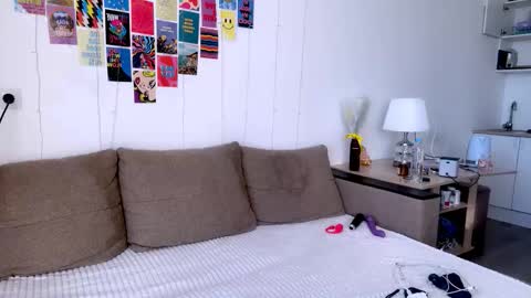 Sofia online show from October 18, 2025, 12:28 pm