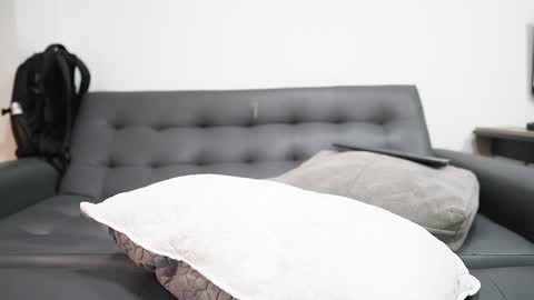 saimon  online show from September 22, 2025, 12:01 am