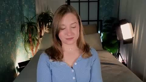 Snapshot of saint__vicious chatting on June 12, 2026, 8:19 pm saint__vicious online show from June 12, 2026, 8:19 pm