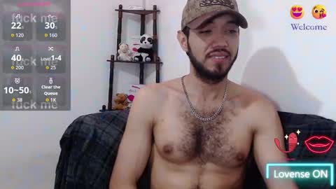 Saint Castle online show from September 30, 2025, 12:32 pm