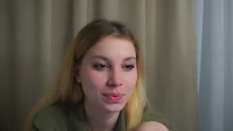 Snapshot of sairally chatting on June 11, 2026, 10:52 pm Ariel online show from June 11, 2026, 10:52 pm