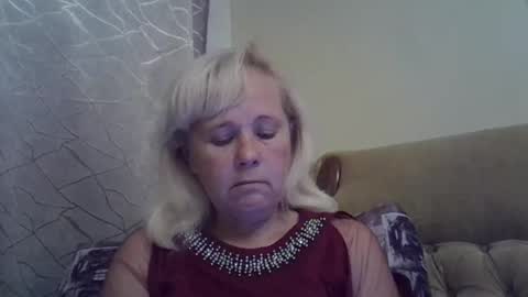 sakura_blonde online show from December 25, 2024, 11:42 pm