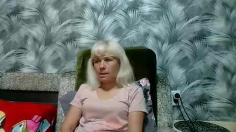 sakura_blonde online show from October 9, 2025, 9:29 am