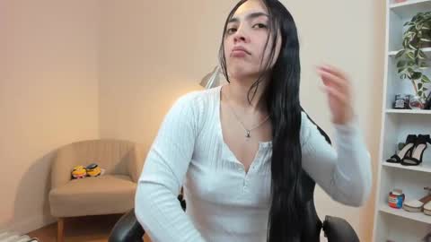 Sakura Harper online show from February 19, 2025, 6:00 am