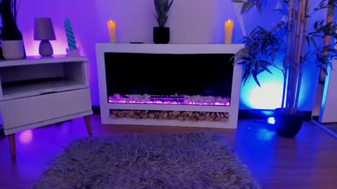 Sakura online show from February 13, 2025, 3:03 pm