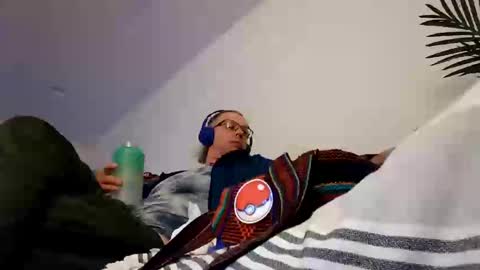 salis1981 online show from January 30, 2025, 1:44 am