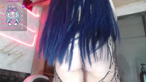  salloy  online show from April 8, 2026, 3:23 pm