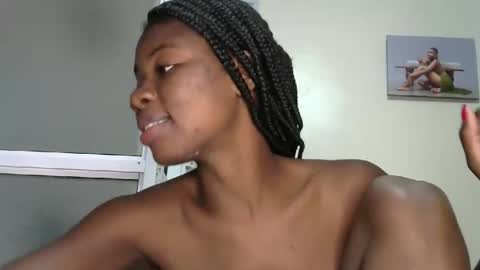 sally_beauty2023 online show from November 3, 2025, 7:20 am