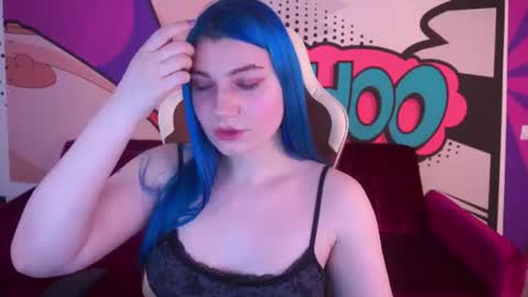 Snapshot of sally_moonn chatting on July 9, 2026, 7:56 am Sally online show from July 9, 2026, 7:56 am