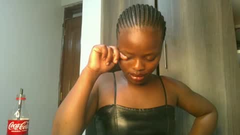 sallysasha254 online show from December 7, 2024, 12:02 pm