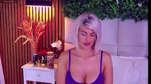 Snapshot of salmaroze chatting on April 25, 2026, 3:31 am SalmaRoze online show from April 25, 2026, 3:31 am